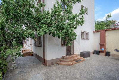 Vila 2 corpuri Domenii- Expozitiei Vila 2 corpuri Domenii- Expozitiei - 3