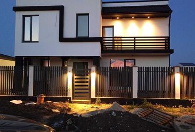 Casă modernă de vânzare / Strada Alexandru Ioan Cuza - 5