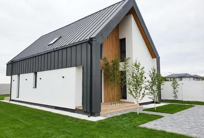 Casă cu 5 camere cu Teren 630 Mp în Creața - 2