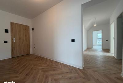 Apartament cu 4 camere în Tractorul - 19
