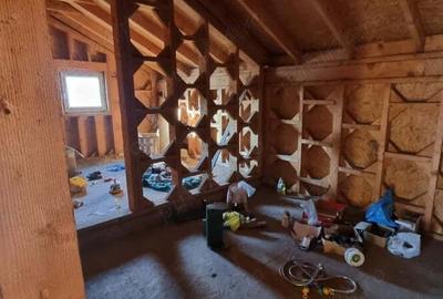 Casă cu 6 camere în Bujoreni - 3