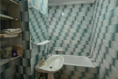 Apartament cu 3 camere decomandat în Drumul Taberei - 12