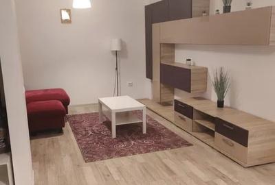 Apartament cu 2 camere, mobilat în Florești