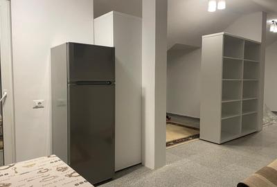 Garsoniera, 50mp, centrala, loc parcare, intre metrou Gorjului si Pacii, str Apu - 9