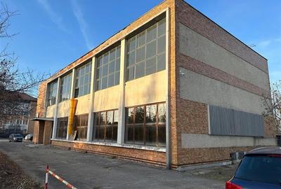 SPATIU COMERCIAL  716 MP CU TEREN 1283 MP DE VANZARE- INCHIRIERE IN  ONESTI - 2