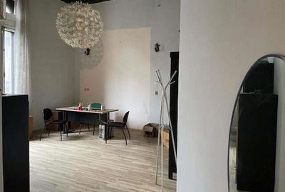 Casă cu 15 camere cu Teren 150 Mp în Rosetti - 18