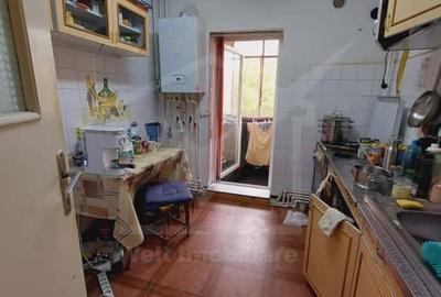 Apartament de vanzare Gheorgheni, aleea Godeanu, etaj 3/4 - 2