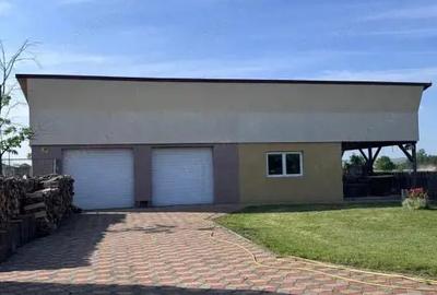 Casă cu Teren 2500 Mp în Siret - 15