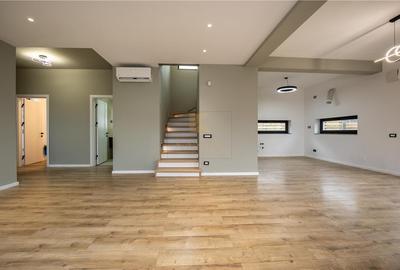 Casă individuală cu 5 camere cu Teren 400 Mp în Mogoșoaia - 1