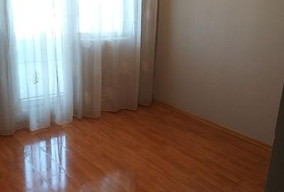 Apartament cu 2 camere decomandat în Săveni - 6