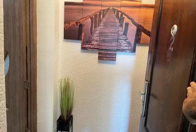 Garsonieră decomandată în Central - 2