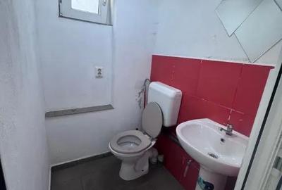 Spațiu comercial, de 30 mp, în Central - 6
