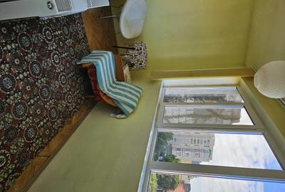 Apartament cu 3 camere decomandat în Central - 2