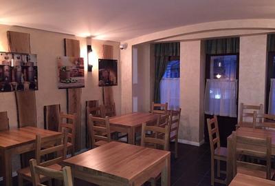 Spațiu comercial, de 225 mp, în P-ța Ovidiu - 4