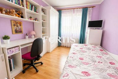 Apartament cu 4 camere decomandat în Central - 8