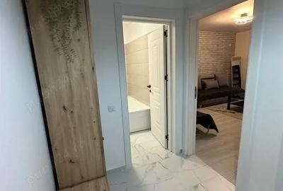 Garsonieră decomandată în Apărătorii Patriei