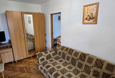 Apartament cu 2 camere semidecomandat, mobilat în Bahne