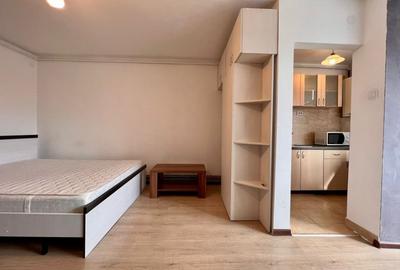 Inchiriere garsoniera cu priveliste: simplitate si confort in inima oras Inchiriere garsoniera cu priveliste: simplitate si confort in inima oras - 6