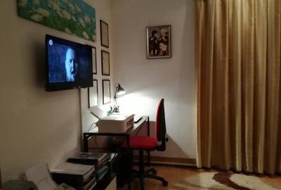 Apartament cu 3 camere decomandat în Central - 4
