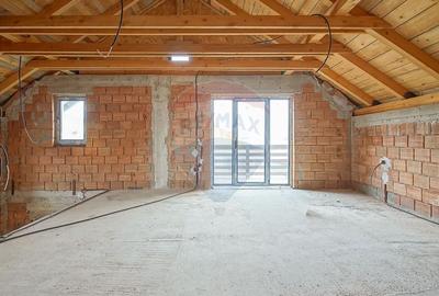 Casa Individuala 5 Camere in Tarlungeni - Zona Centrala - Penny, Pepco - 9