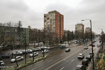 Apartament cu 2 camere decomandat, mobilat în Circumvalațiunii - 17