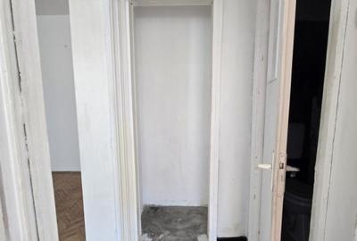 2 camere l 4 minute Metrou Crangasi - 9