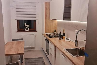 Apartament cu 2 camere decomandat în Apărătorii Patriei - 2