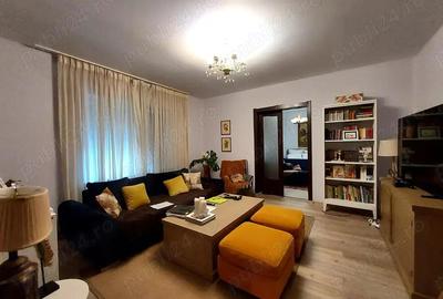 Casa de vanzare 200 mp utili, teren 2.160 mp Simeria, Str. G. Co?buc - 4