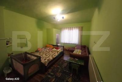 Casă cu 4 camere cu Teren 2500 Mp în Central - 9
