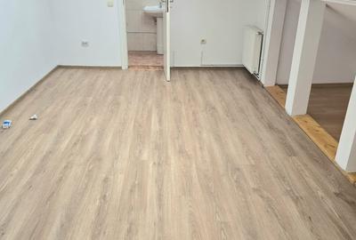 Spațiu comercial/birou de închiriat în zona The Office ,71 mp, P+M, CT, renovat - 2