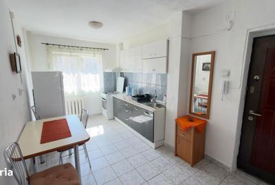 Apartament cu 2 camere semidecomandat, mobilat în Ștefan cel Mare