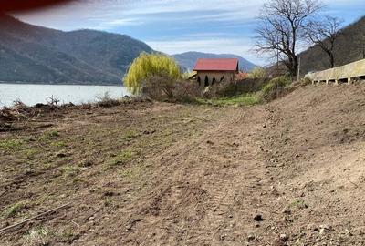 Teren de 4850 mp, în Liborajdea - 8