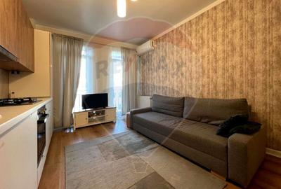 Apartament cu 2 camere semidecomandat, mobilat în P-ța Mihai Viteazul - 1