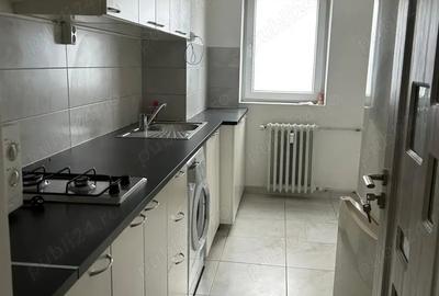 Ultracentral UNIRII FANTANI 2 camere decomandate Proprietar comision 0% . Liber - 4