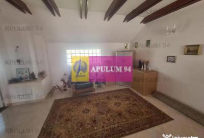Casă cu 5 camere cu Canalizare în Cornu - 9