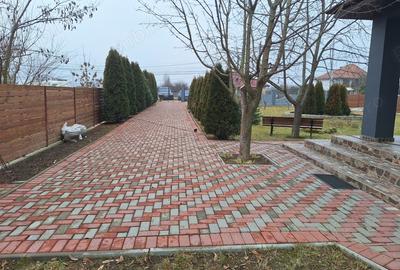 Casă cu 4 camere în Sculeni - 1