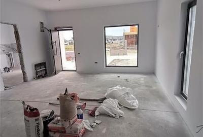 Pantelimon, Ferma animalelor, viluta P+M,2025 Pantelimon, Ferma animalelor, viluta P+M,2025 - 10