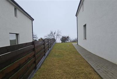 Duplex cu 6 camere cu Canalizare în Feleacu - 13