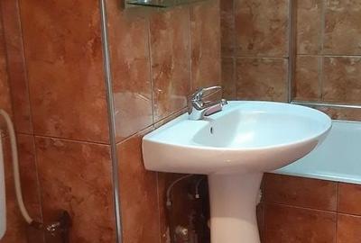 Garsonieră în Domenii - 2