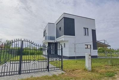 Casă cu 3 camere în Joița - 5