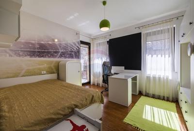 Casă cu 4 camere cu Teren 500 Mp în Noua - 23