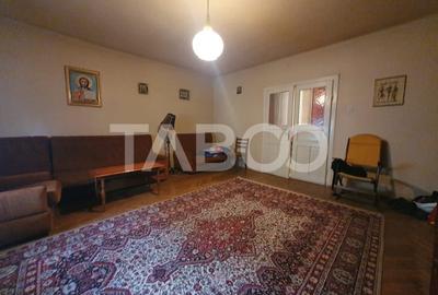 Casa 5 camere 374 mp utili + Anexa 75 mp in punctul 0 al Fagarasului - 2