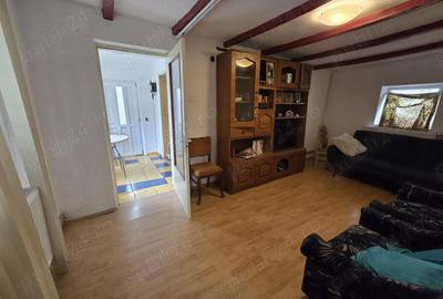 Casă cu 2 camere cu Teren 1265 Mp în Cartojani - 9