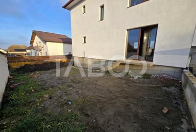 Casa tip duplex de vanzare 120 utili teren 300 mp Sura Mica Sibiu - 2