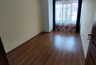 Casă cu 4 camere în Florești - 2