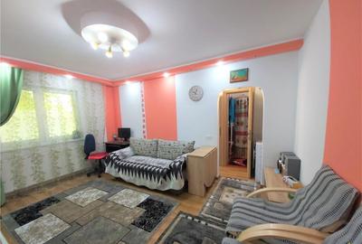 Centrul Civic, Brasov, cochet apartament