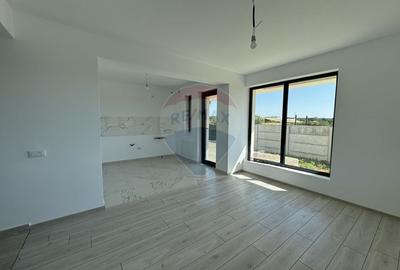 Casă cu 5 camere cu Teren 440 Mp în Periș - 3