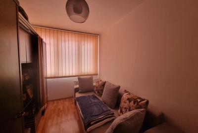 Apartament cu 3 camere semidecomandat în Titan - 4