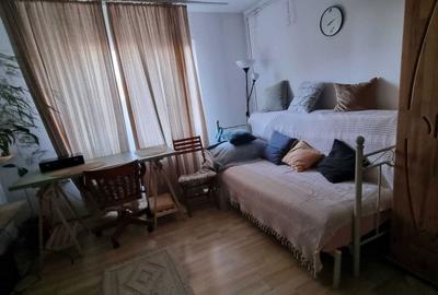 Garsonieră nedecomandată în Central - 4