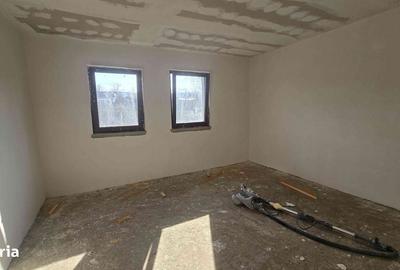 Casă cu 3 camere în Voinești - 4